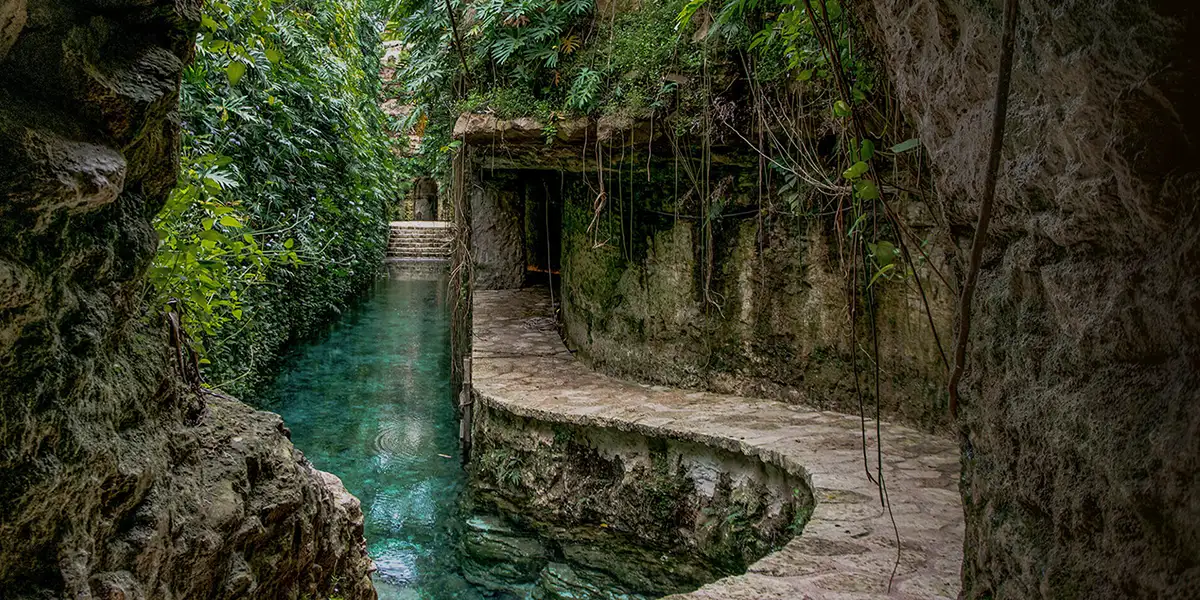 Cenote Carlota